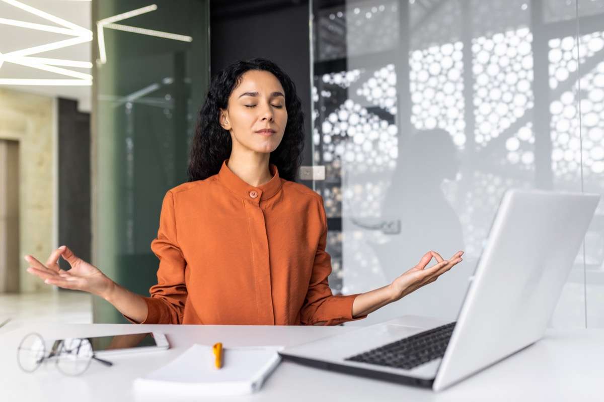 La méthode PNL : comment l'utiliser pour être plus épanoui au travail ?